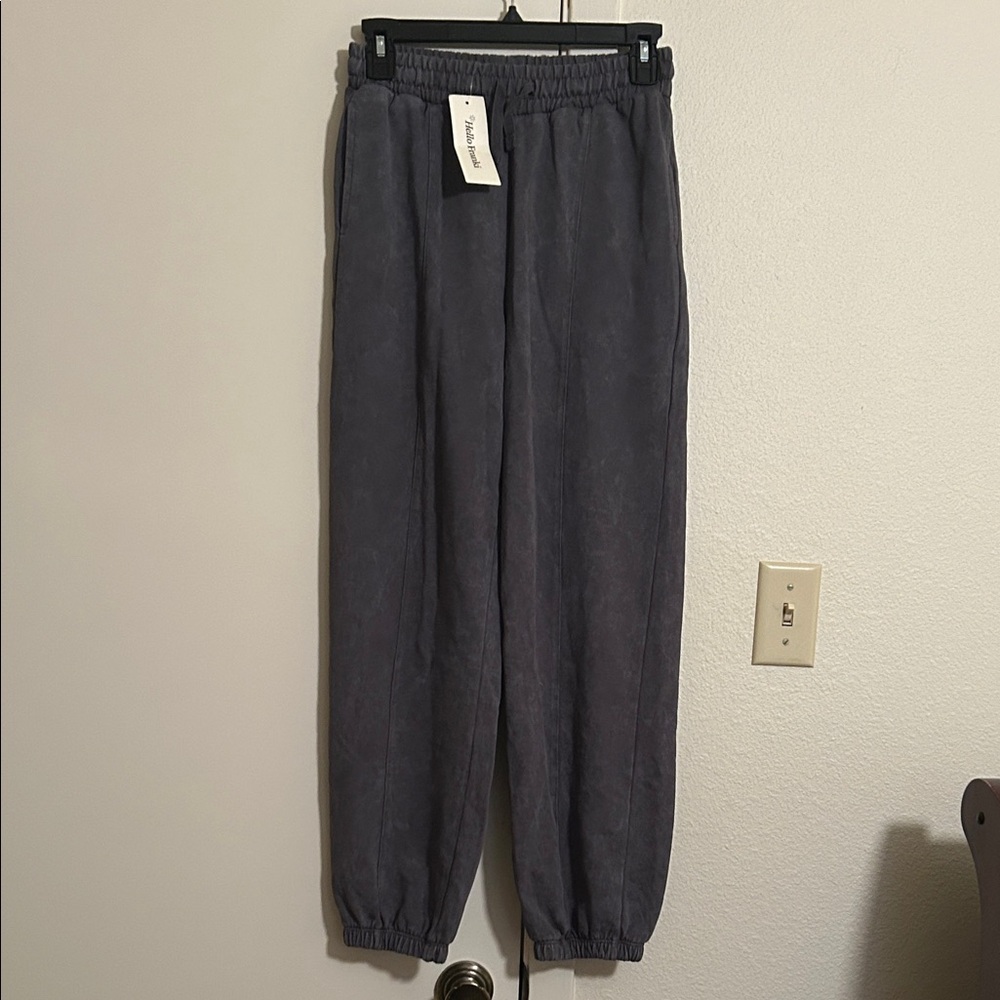 NWT!!! Francesca's Collections Charcoal Joggers